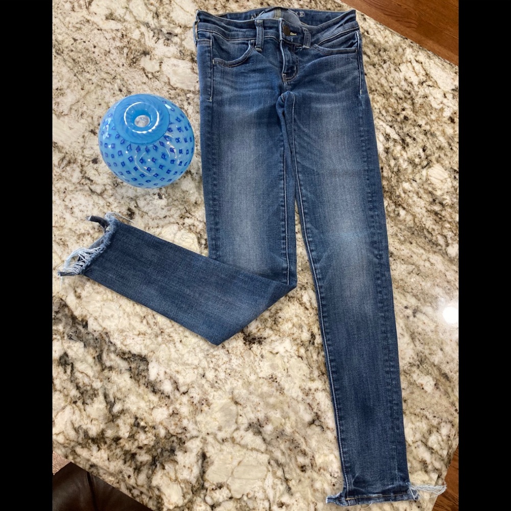 American Eagle Super Low Rise Jegging